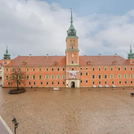 Charming Plac Zamkowy In Old Town By Renters Apartment